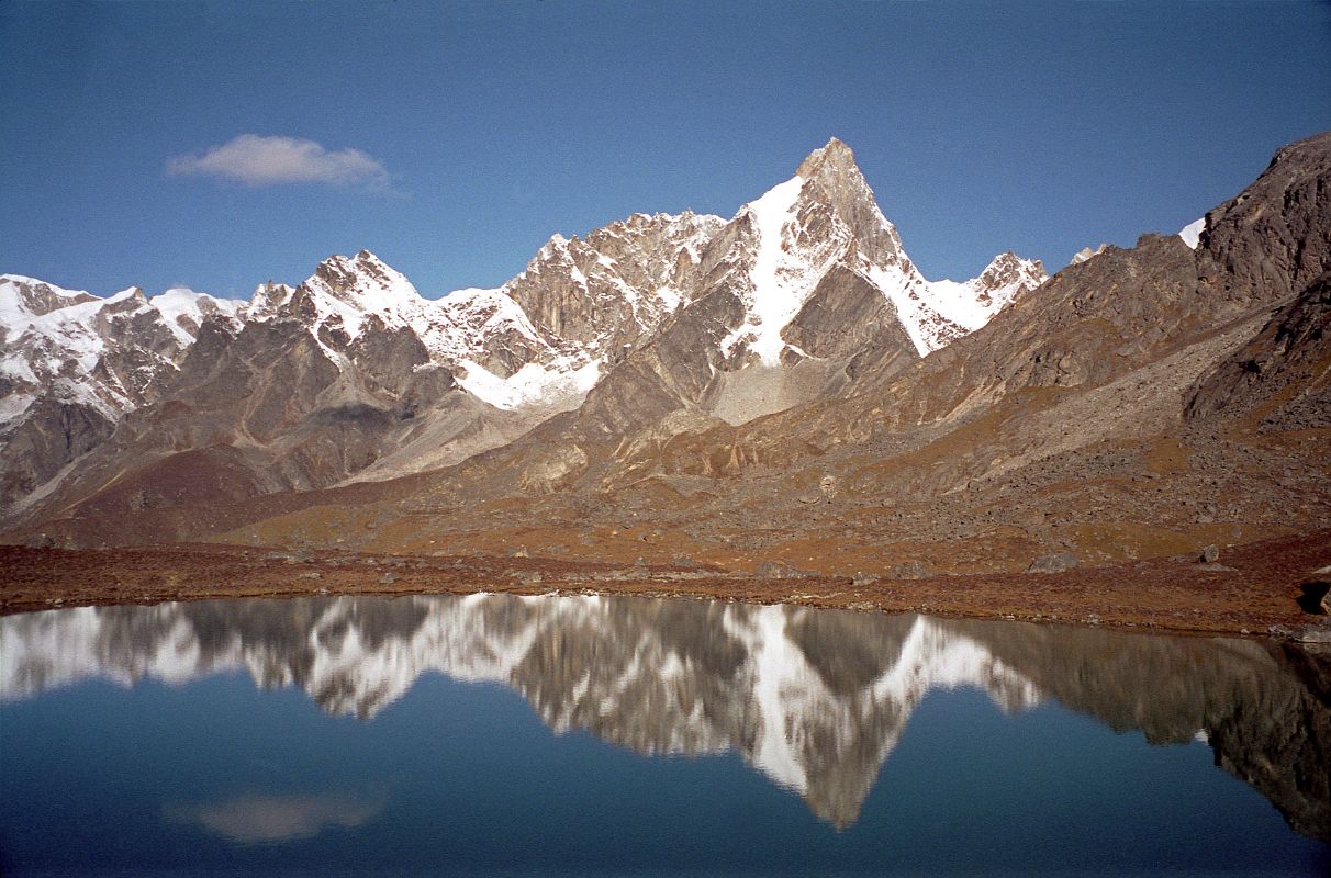 10 Mountains Reflected In Shurim Tso Lake From Below Langma La